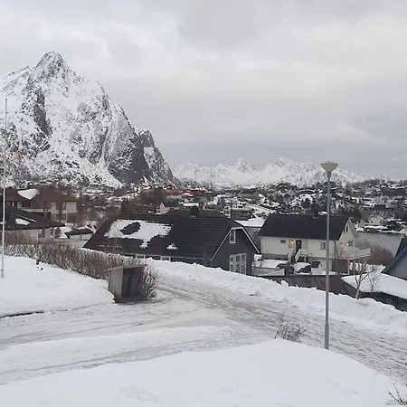 Sentral Og Hyggelig Bolig Apartment Svolvaer