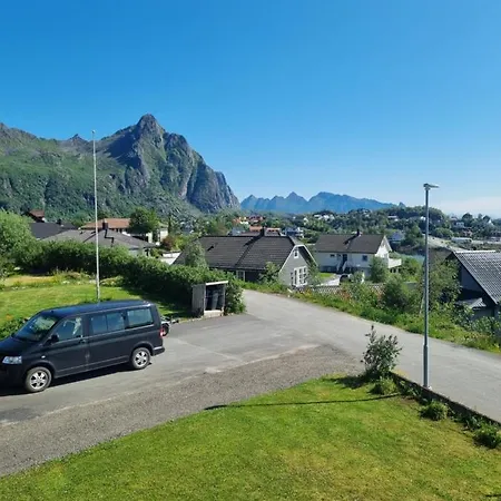 Sentral Og Hyggelig Bolig Apartment Svolvaer